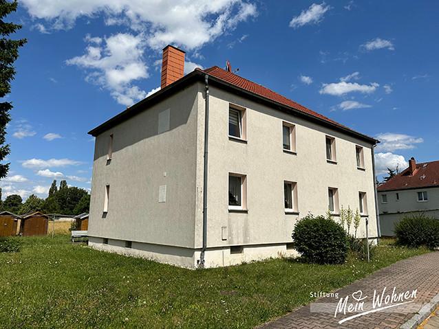 Etagenwohnung Elsteraue - 2 Zimmer, 48 m&sup2;, 335&euro; | Angebot:26490793
