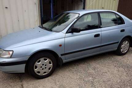 Toyota Carina 132.613 km 6.900 &euro; Crossen 07613