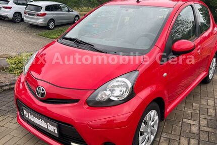 Toyota Aygo (X) 182.501 km 1.890 &euro; Gera 07551