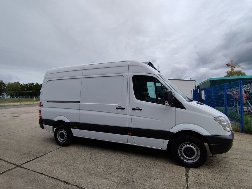 Mercedes-Benz Sprinter 186.000 km 9.900 € Triptis 07819