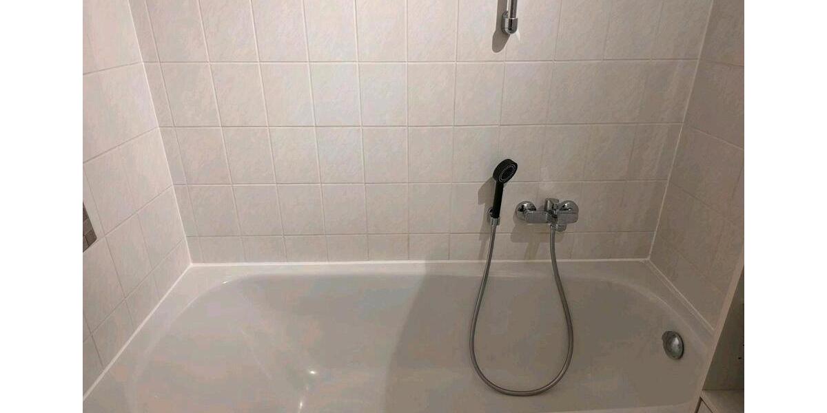 Etagenwohnung Werdau - 4 Zimmer, 101 m&sup2;, 125.000&euro; | Angebot:26061573