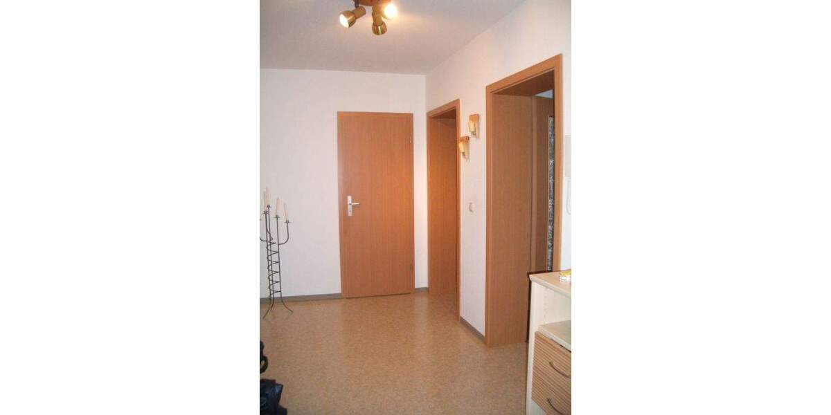 Etagenwohnung Zeulenroda-Triebes Zeulenroda - 2 Zimmer, 70 m&sup2;, 390&euro; | Angebot:26345775