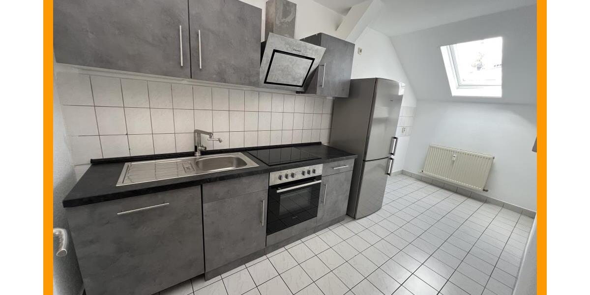 Renovierte 4 Zimmer Wohnung mit neuer Einbauküche im Herzen von Weida! - Dachgeschoßwohnung Weida Liebsdorf | Angebot:26146306
