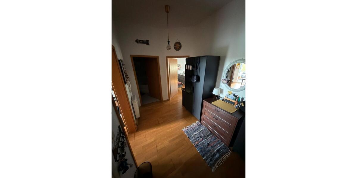 Etagenwohnung Gera Alt-Bieblach - 1 Zimmer, 49 m&sup2;, 360&euro; | Angebot:26552187