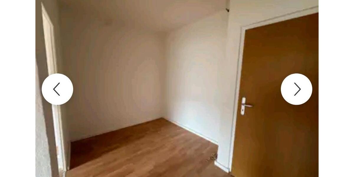 Etagenwohnung Werdau - 3 Zimmer, 57 m&sup2;, 280&euro; | Angebot:26254475