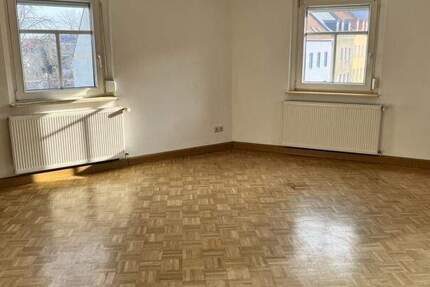 Wohnung Meerane - 3 Zimmer, 87 m&sup2;, 480&euro; | Angebot:25524413