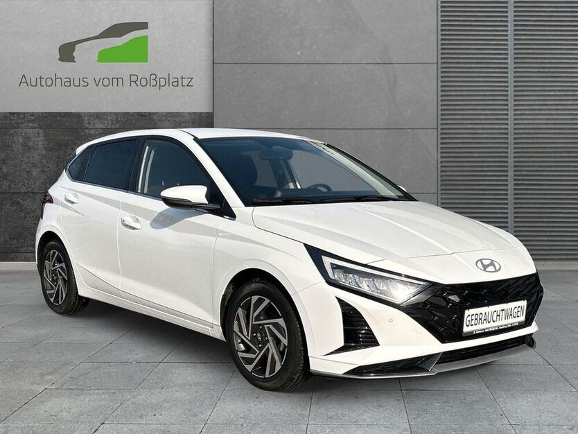 i20