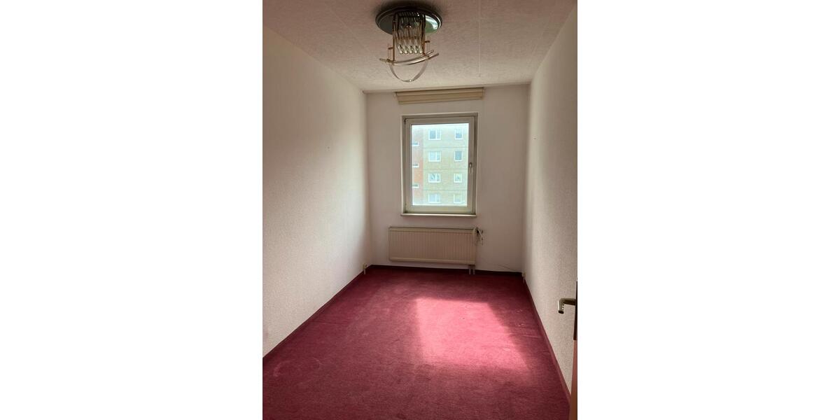 Etagenwohnung Gera Bieblach-Ost - 4 Zimmer, 92 m&sup2;, 74.500&euro; | Angebot:26148850