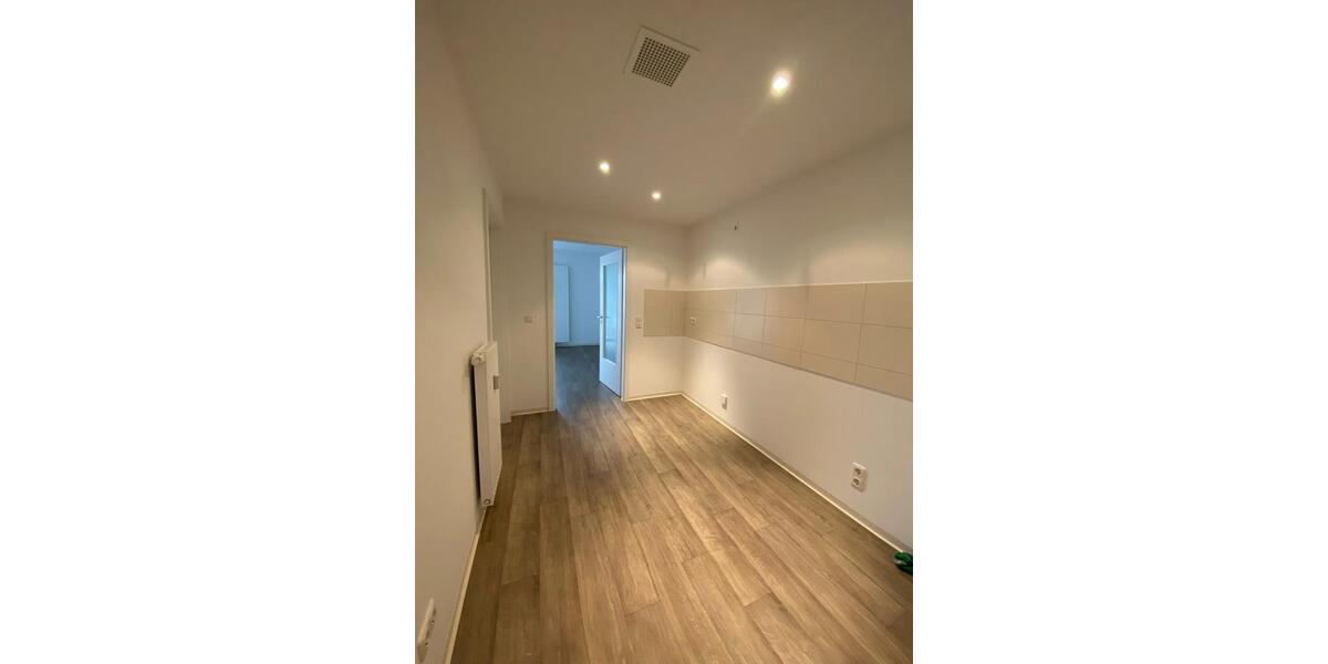 Etagenwohnung Gera - 1 Zimmer, 45 m&sup2;, 406&euro; | Angebot:25984852