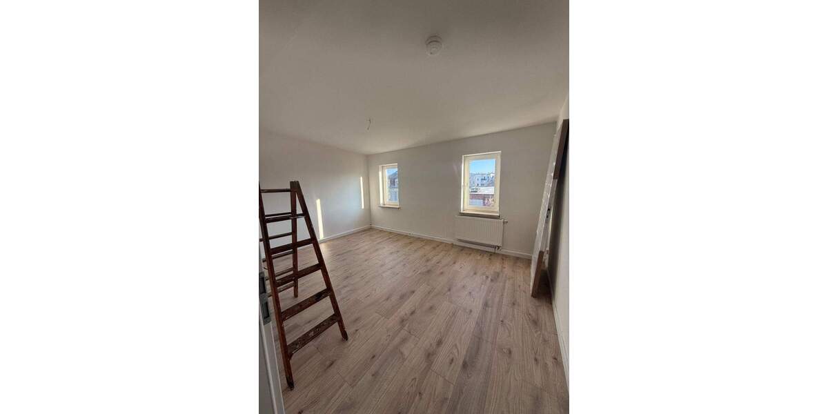 Etagenwohnung Gera Debschwitz - 3 Zimmer, 92 m&sup2;, 506&euro; | Angebot:25877078