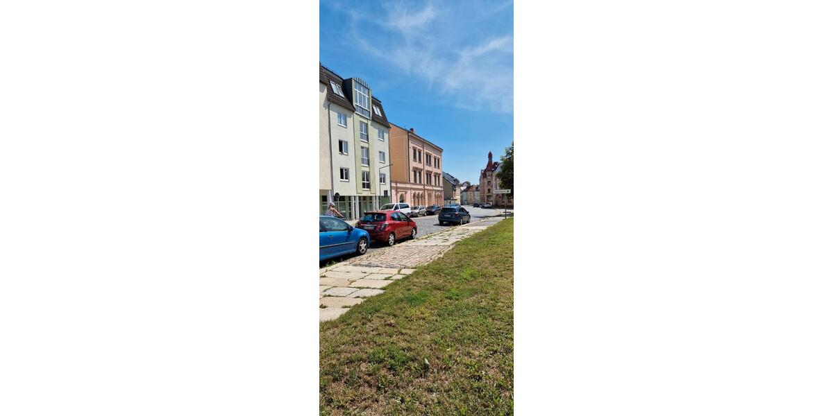 Dachgeschoßwohnung Meerane - 1 Zimmer, 37 m&sup2;, 250&euro; | Angebot:26317123