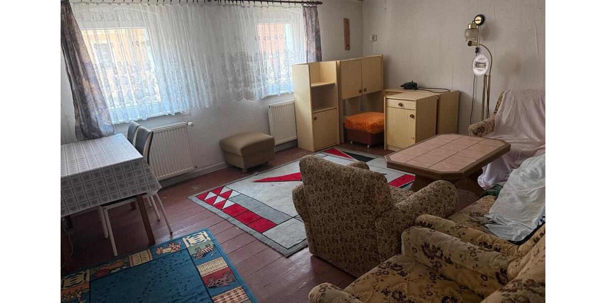 Reihenhaus Zeitz - 6 Zimmer, 175 m&sup2;, 49.000&euro; | Angebot:27021227