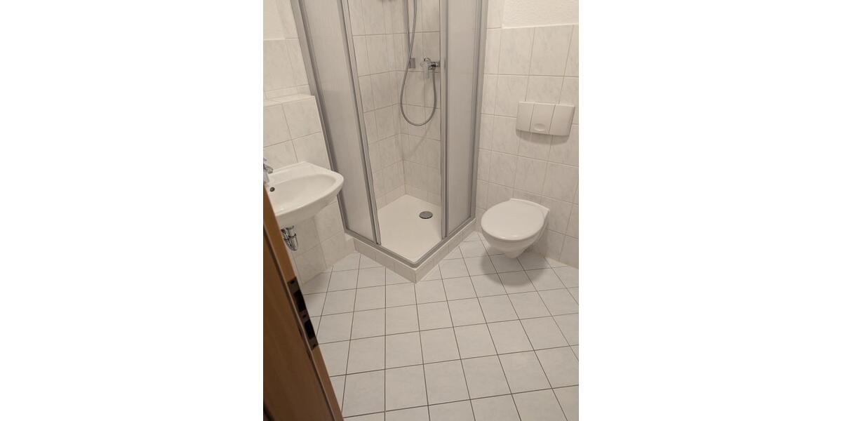 Etagenwohnung Gera Debschwitz - 2 Zimmer, 60 m&sup2;, 405&euro; | Angebot:25379311