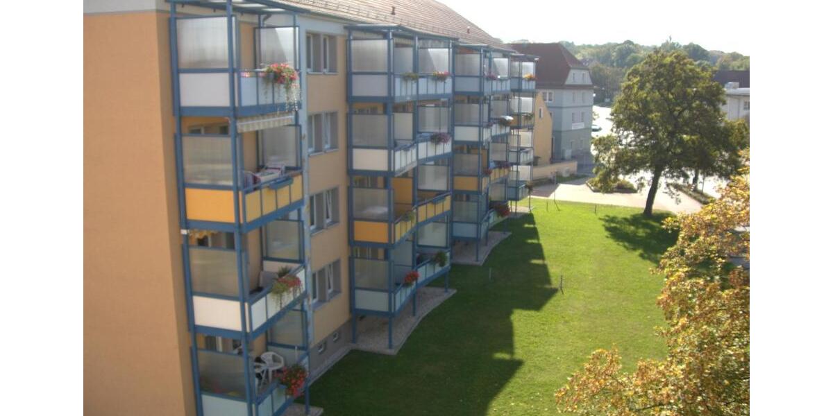 Etagenwohnung Meuselwitz - 2 Zimmer, 49 m&sup2;, 280&euro; | Angebot:26093971