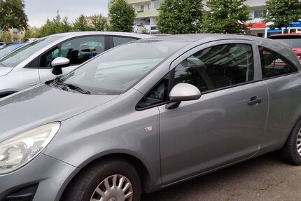 Opel Corsa 128.900 km 1.700 &euro; Gera 07549