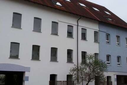 Wohnung Werdau Werdau, Stadt - 2 Zimmer, 48 m&sup2;, 300&euro; | Angebot:26981753