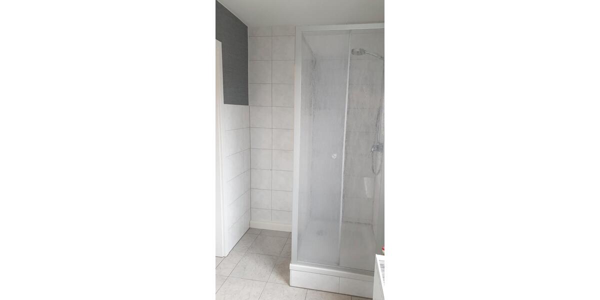 Etagenwohnung Crimmitschau - 2 Zimmer, 50 m&sup2;, 340&euro; | Angebot:26017052