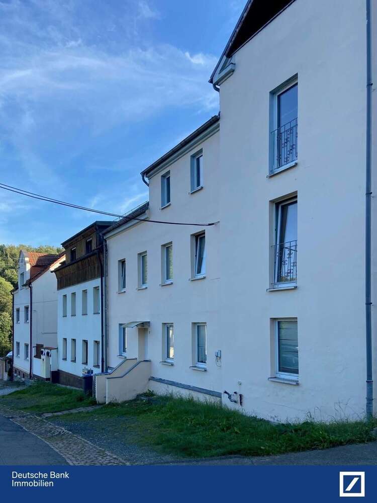 Haus zum Kaufen in Greiz 198.000 € 299 m²