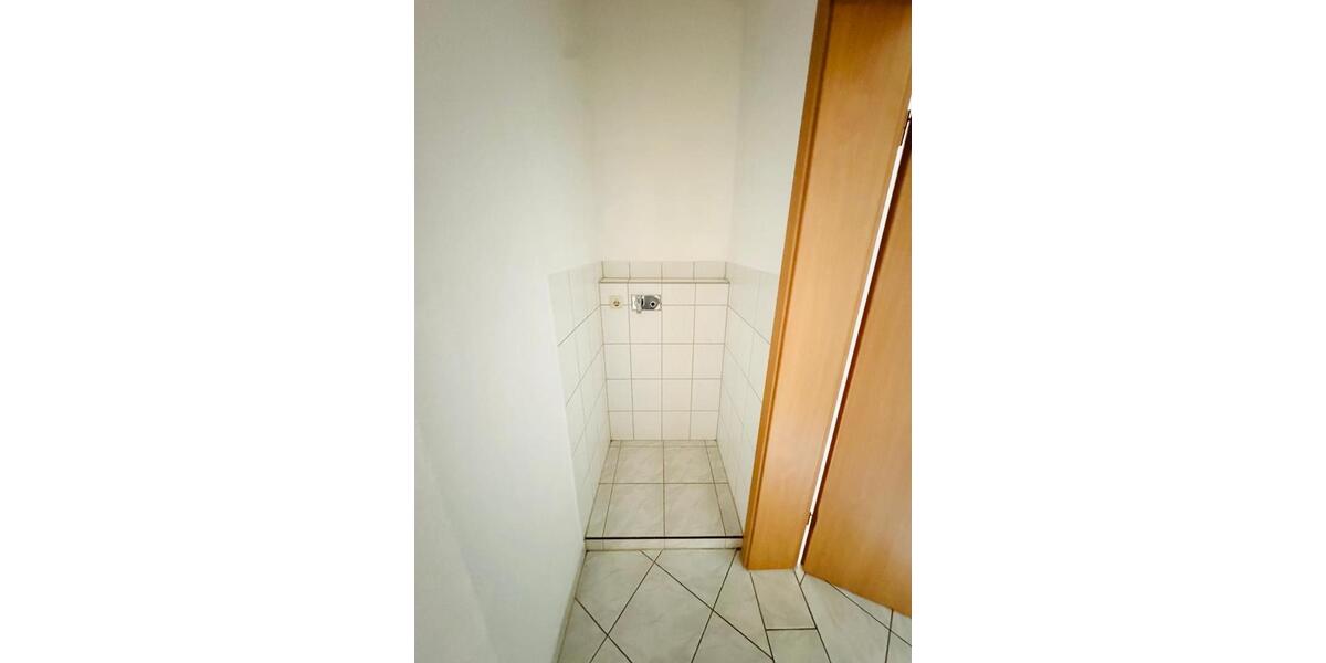Erdgeschoßwohnung Gera Alt-Bieblach - 1 Zimmer, 27 m&sup2;, 175&euro; | Angebot:25711637