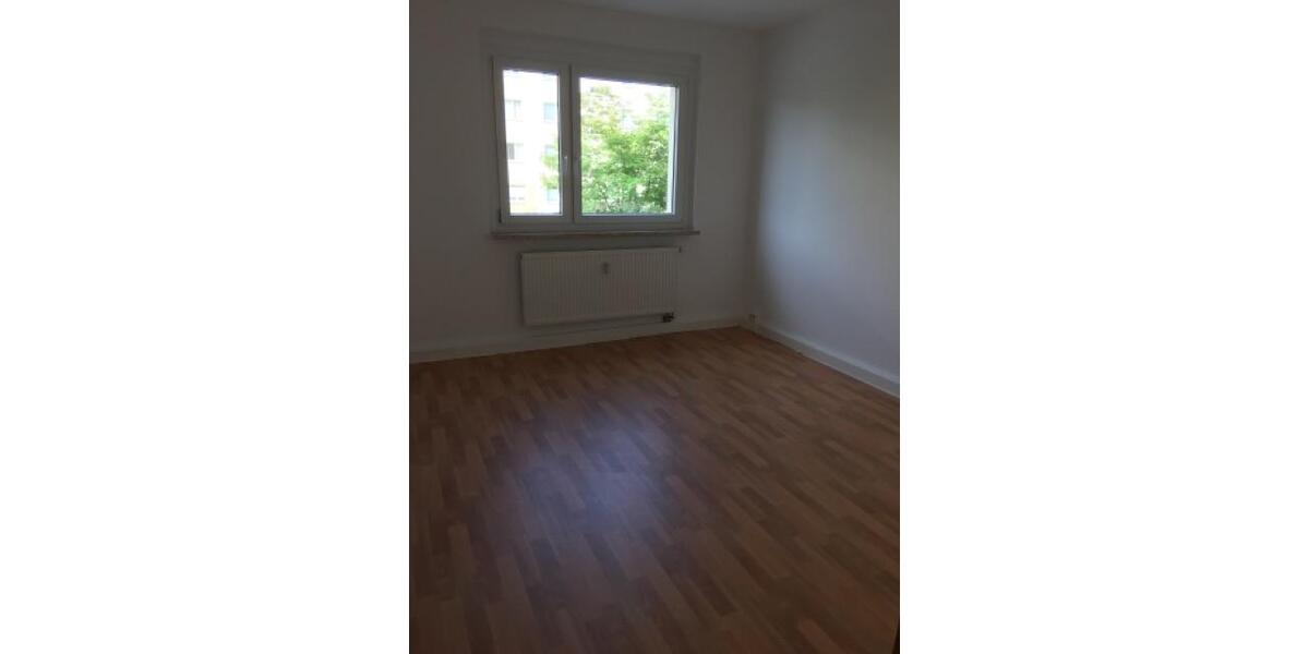 Etagenwohnung Gera Lusan - 2 Zimmer, 49 m&sup2;, 320&euro; | Angebot:26148449