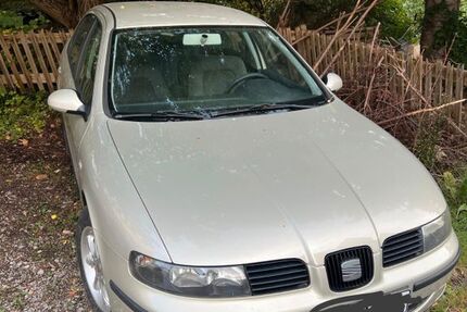 Seat Toledo 188.226 km 950 € Zwickau 08064