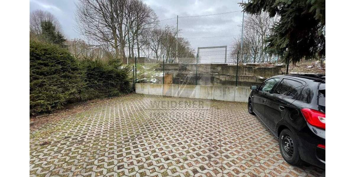 Vermietete 2-R.-Eigentumswohnung m. Stellplatz im Geraer-Ostviertel 2 zimmer