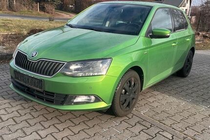 Skoda Fabia 132.300 km 8.690 &euro; Altenburg 04600