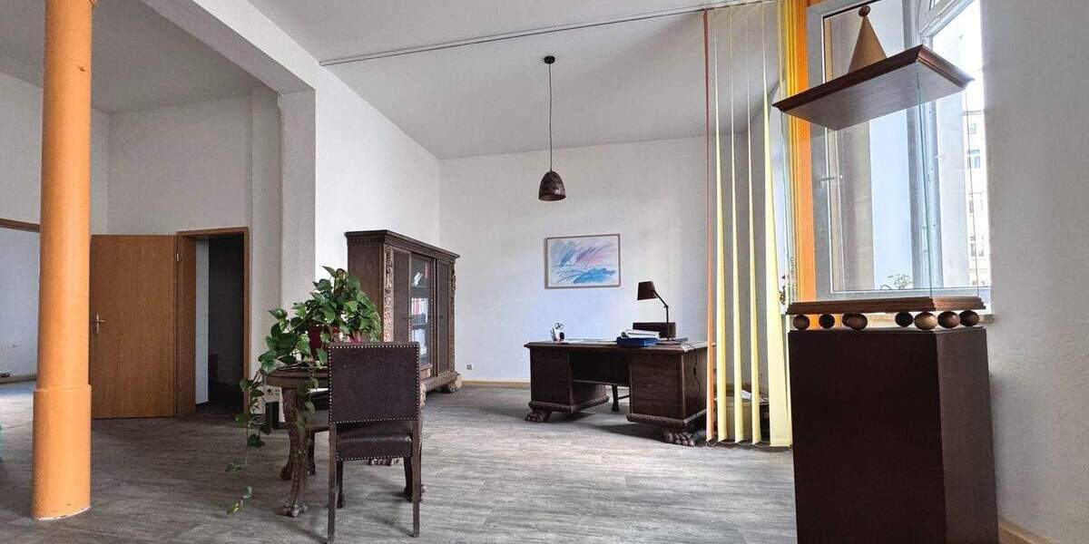 Gewerbeobjekt Gera Innenstadt - 2 Zimmer, 86 m&sup2;, 565&euro; | Angebot:25769959