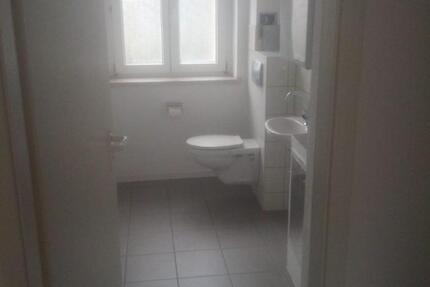 Ladengeschäft zu vermieten zimmer