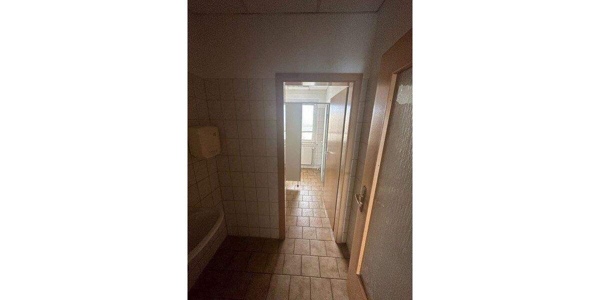 +++ Große Gewerbeimmobilie in guter Lage +++ zimmer