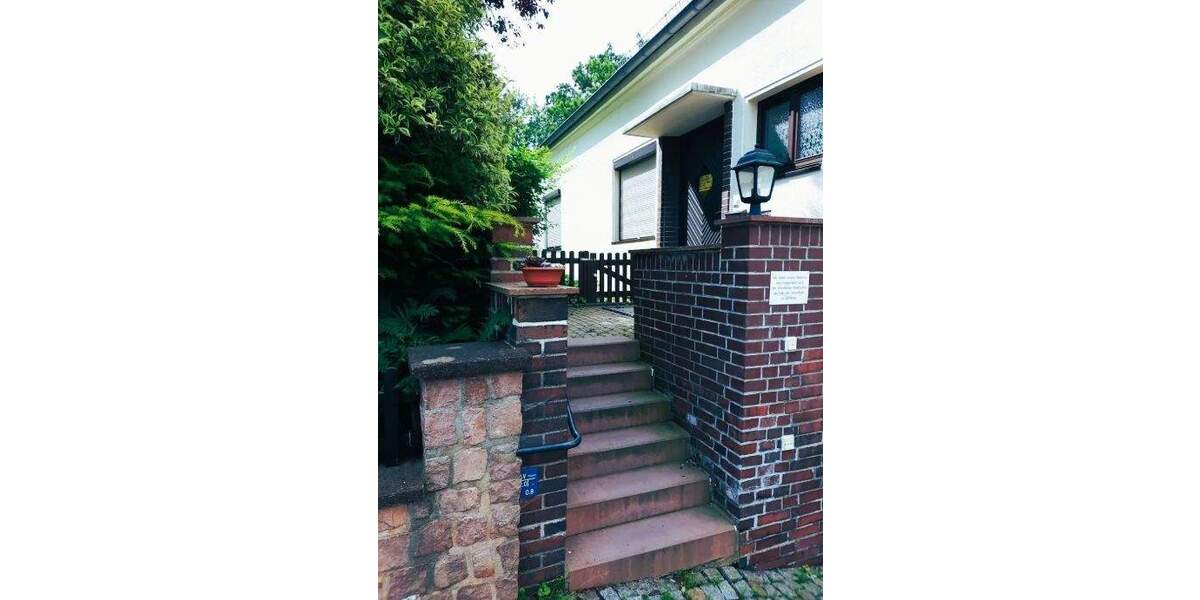 Gewerbeobjekt Meerane - 5 Zimmer, 110 m&sup2;, 595&euro; | Angebot:25770461