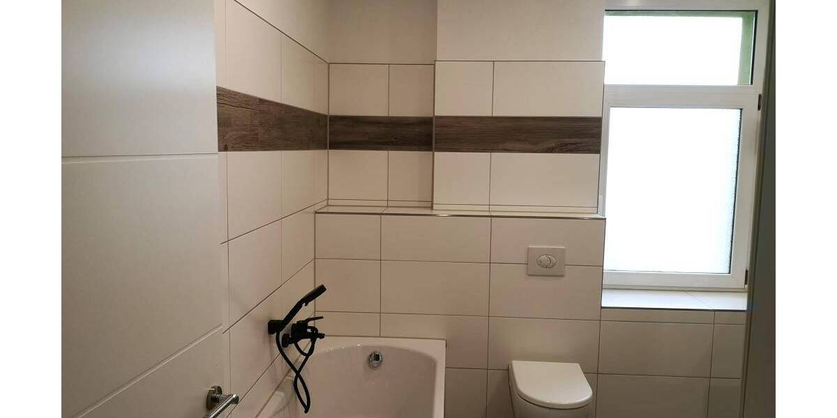 Etagenwohnung Gera Debschwitz - 3 Zimmer, 90 m&sup2;, 690&euro; | Angebot:26498879