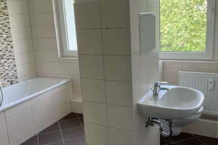 Wohnung Gera Lusan - 2 Zimmer, 59 m&sup2;, 350&euro; | Angebot:26795227