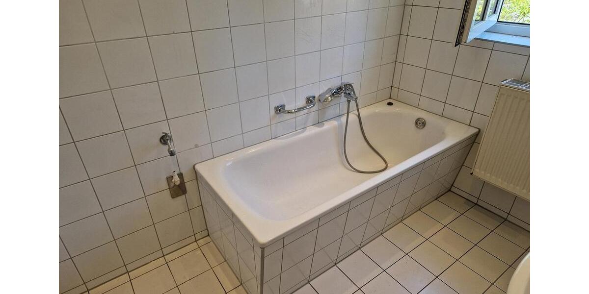 Etagenwohnung Gera Lusan - 3 Zimmer, 69 m&sup2;, 445&euro; | Angebot:26409404