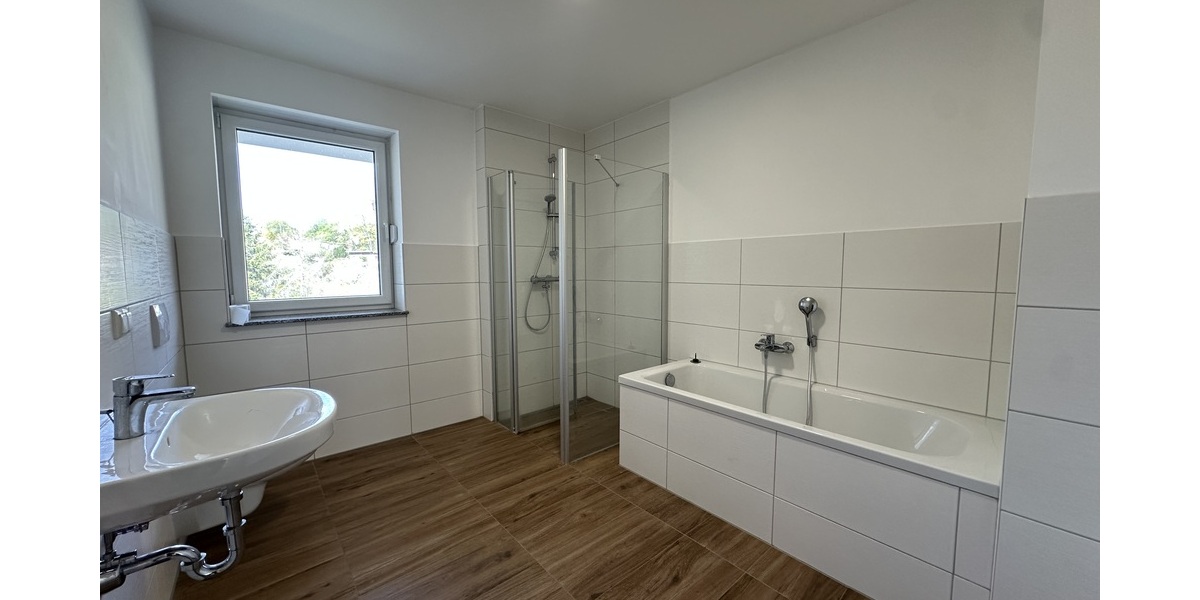 Moderne 4-Raum Wohnung mit Balkon & Loggia - Neubau am Reuß Park - Etagenwohnung Gera Alt-Bieblach | Angebot:26646682