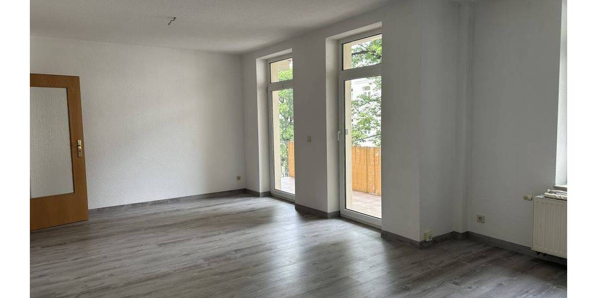 Etagenwohnung Gera Ostviertel - 3 Zimmer, 84 m&sup2;, 580&euro; | Angebot:26796834