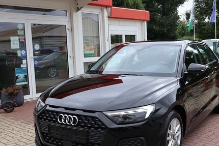 Audi A1 101.250 km 17.990 &euro; Berga-Wünschendorf 07980
