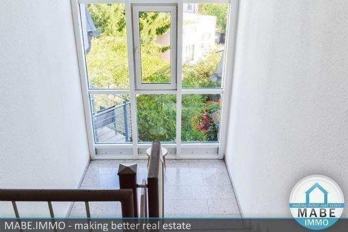 Einziehen und wohlfühlen - 2-Raum-Wohnung mit Balkon und Tiefgaragenstellplatz!