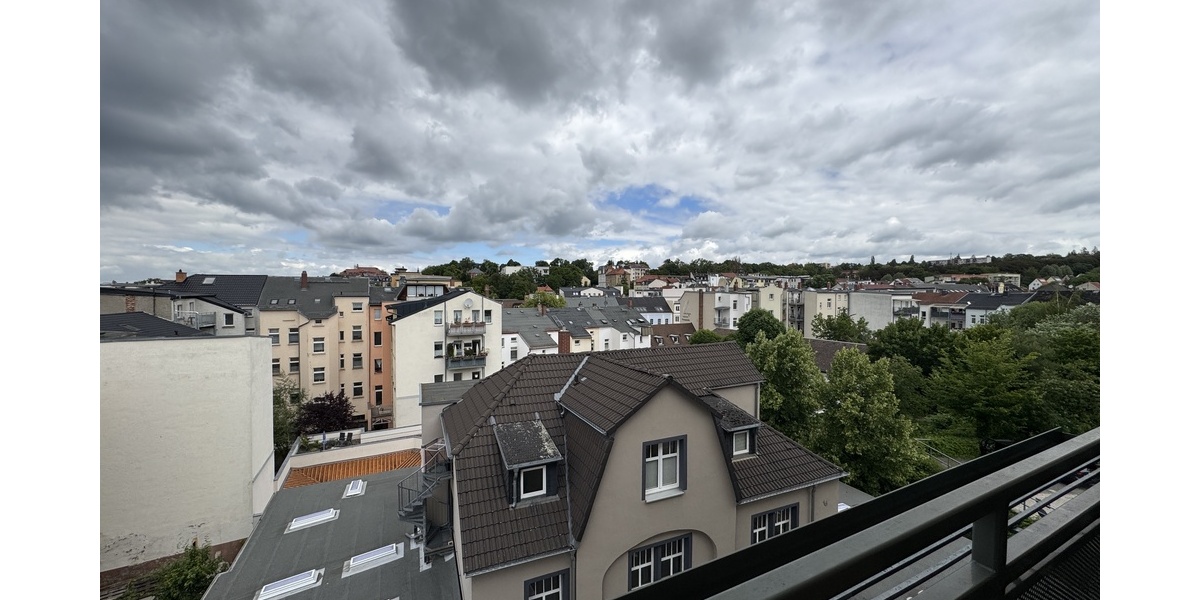 Helle & ruhige 2 Zimmer Whg. mit Aufzug und Balkon (W 31) - Etagenwohnung Gera Ostviertel | Angebot:26882783