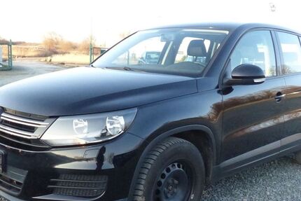 VW Tiguan 114.546 km 10.444 &euro; Hermsdorf/Schleifreisen 07629