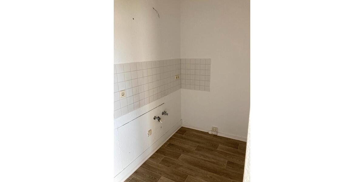 Etagenwohnung Gera Lusan - 1 Zimmer, 36 m&sup2;, 225&euro; | Angebot:25991846