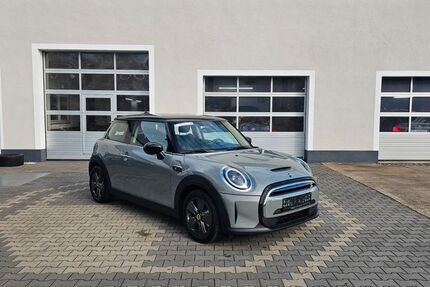 Mini Cooper SE 13.728 km 19.990 € Zwickau 08056