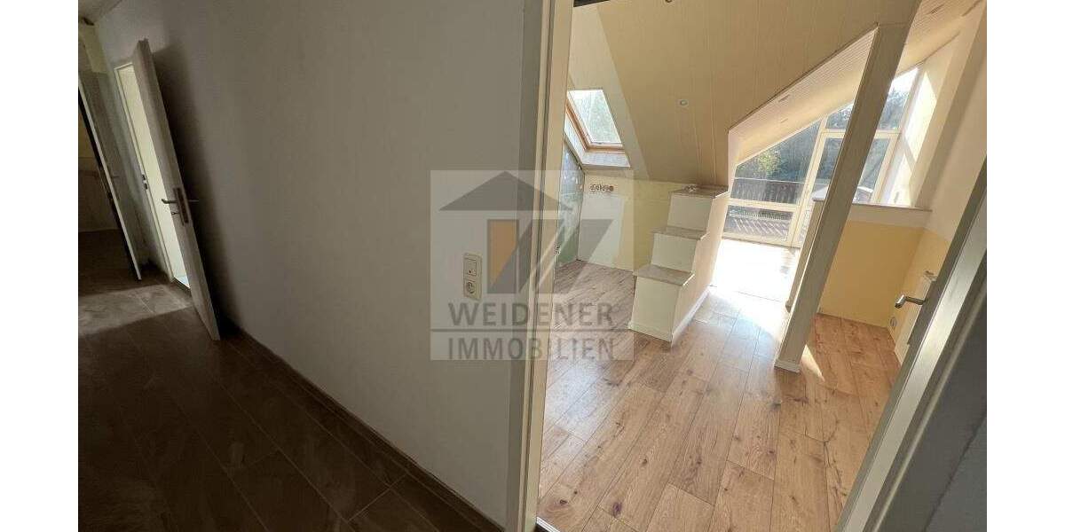Mehrfamilienhaus mit Potential in zentraler Lage von Weida sucht Sie als neuen Besitzer! 1 zimmer