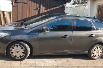 Ford Focus 134.311 km 9.100 € Langenbernsdorf OT Trünzig 08428