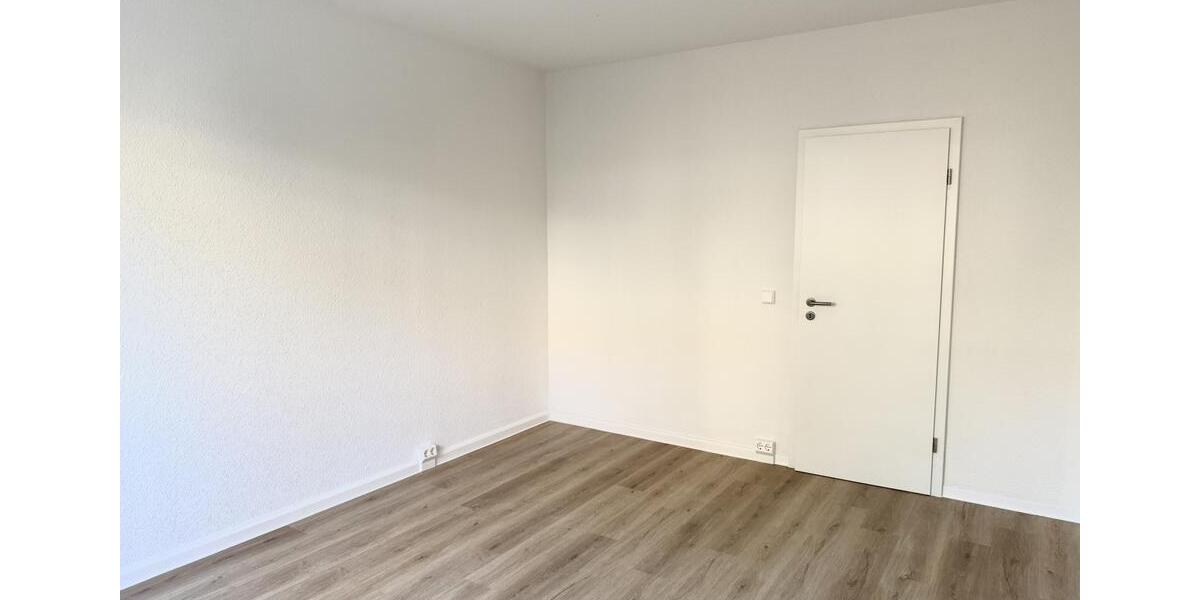 Etagenwohnung Gera Alt-Bieblach - 2 Zimmer, 55 m&sup2;, 411&euro; | Angebot:26534025