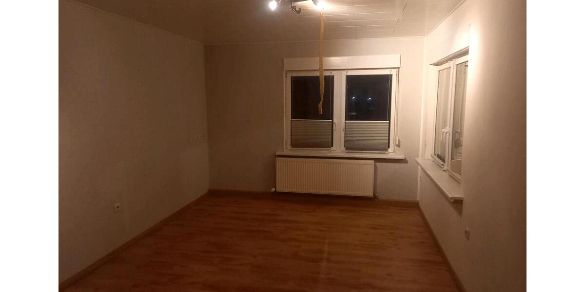 Einfamilienhaus Neustadt an der Orla - 10 Zimmer, 233 m&sup2;, 174.000&euro; | Angebot:26786990