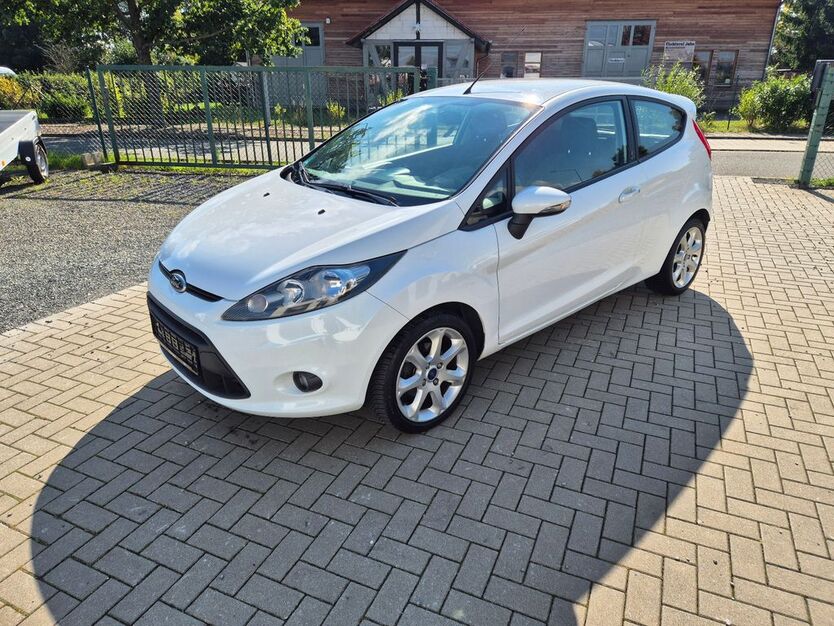 Ford Fiesta 56.900 km 4.999 € Weida 07570