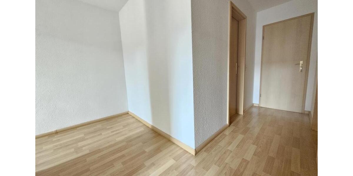 Etagenwohnung Altenburg - 2 Zimmer, 70 m&sup2;, 475&euro; | Angebot:26563033
