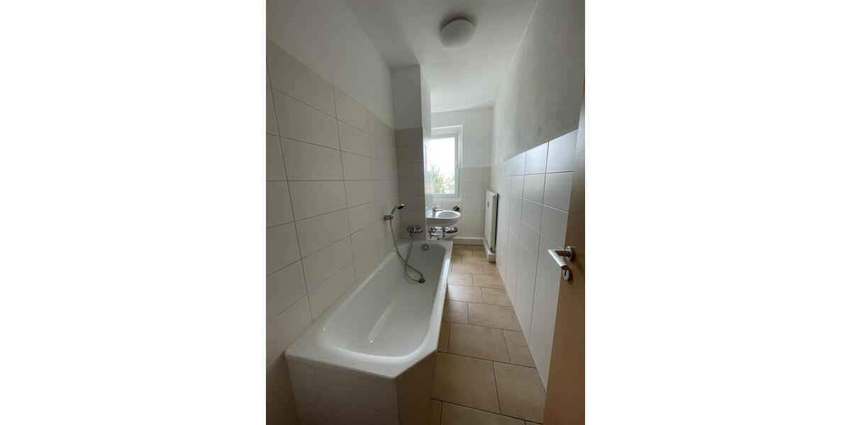 Etagenwohnung Gera Alt-Bieblach - 2 Zimmer, 49 m&sup2;, 286&euro; | Angebot:26672953