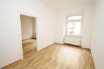 Erdgeschoßwohnung Altenburg - 5 Zimmer, 149 m&sup2;, 800&euro; | Angebot:25546653